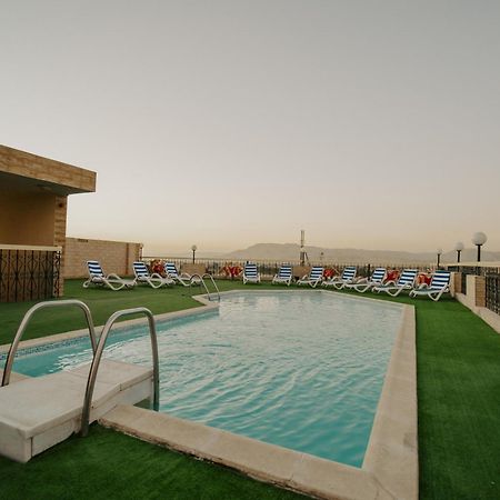 Queens Valley Hotel Luxor Kültér fotó