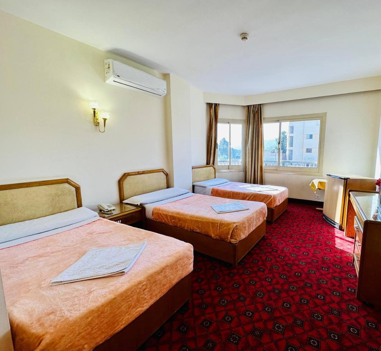 Queens Valley Hotel Luxor Kültér fotó