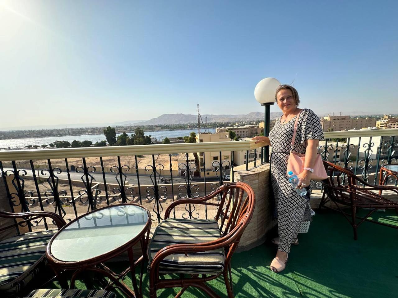 Queens Valley Hotel Luxor Kültér fotó