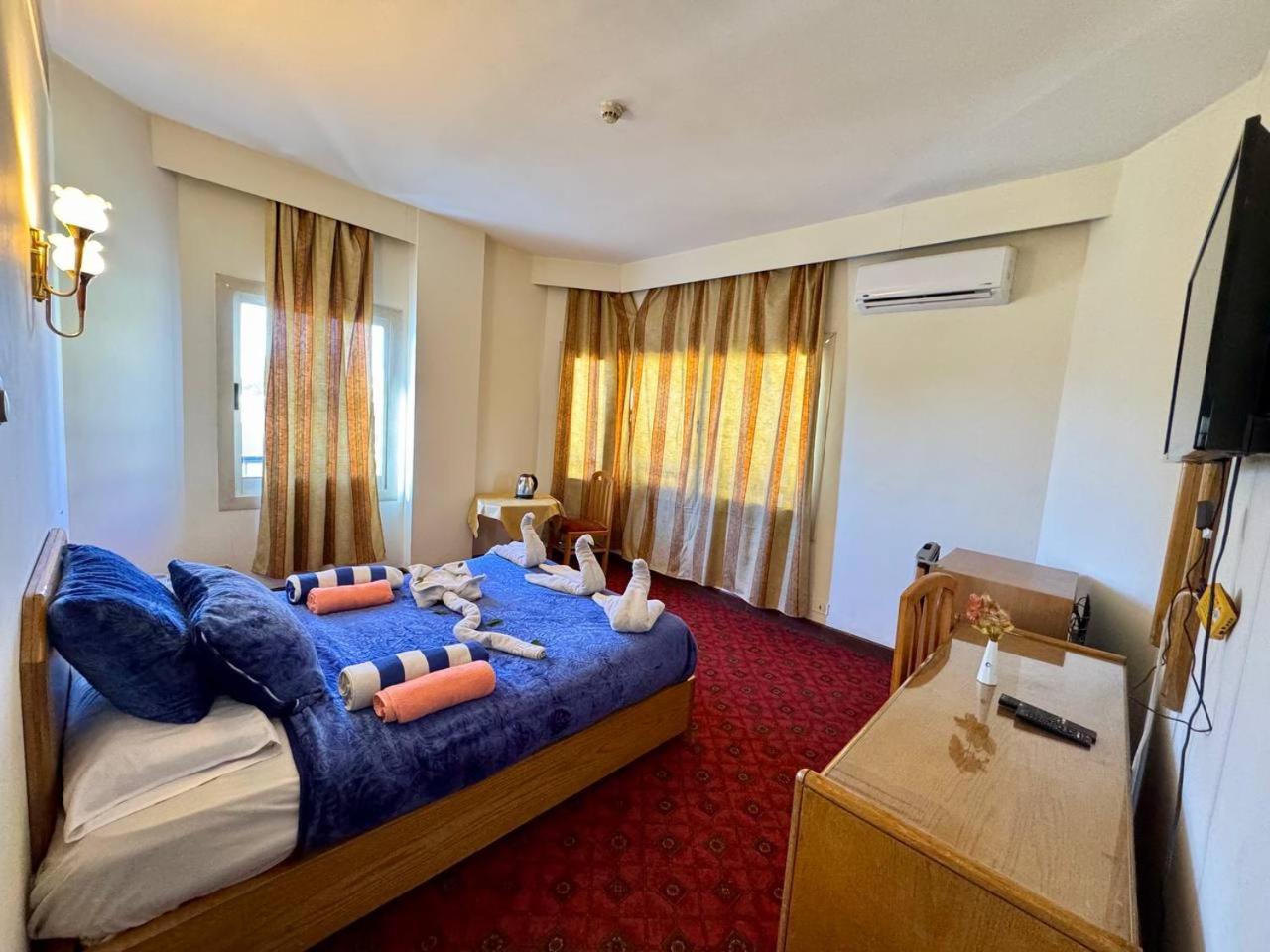 Queens Valley Hotel Luxor Kültér fotó